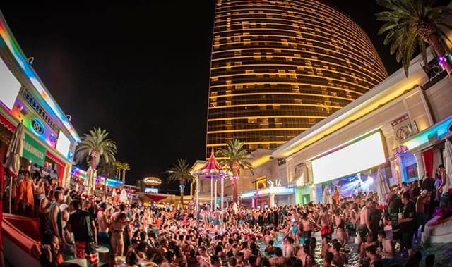 How Much Does It Cost To Get Into Vegas Clubs?