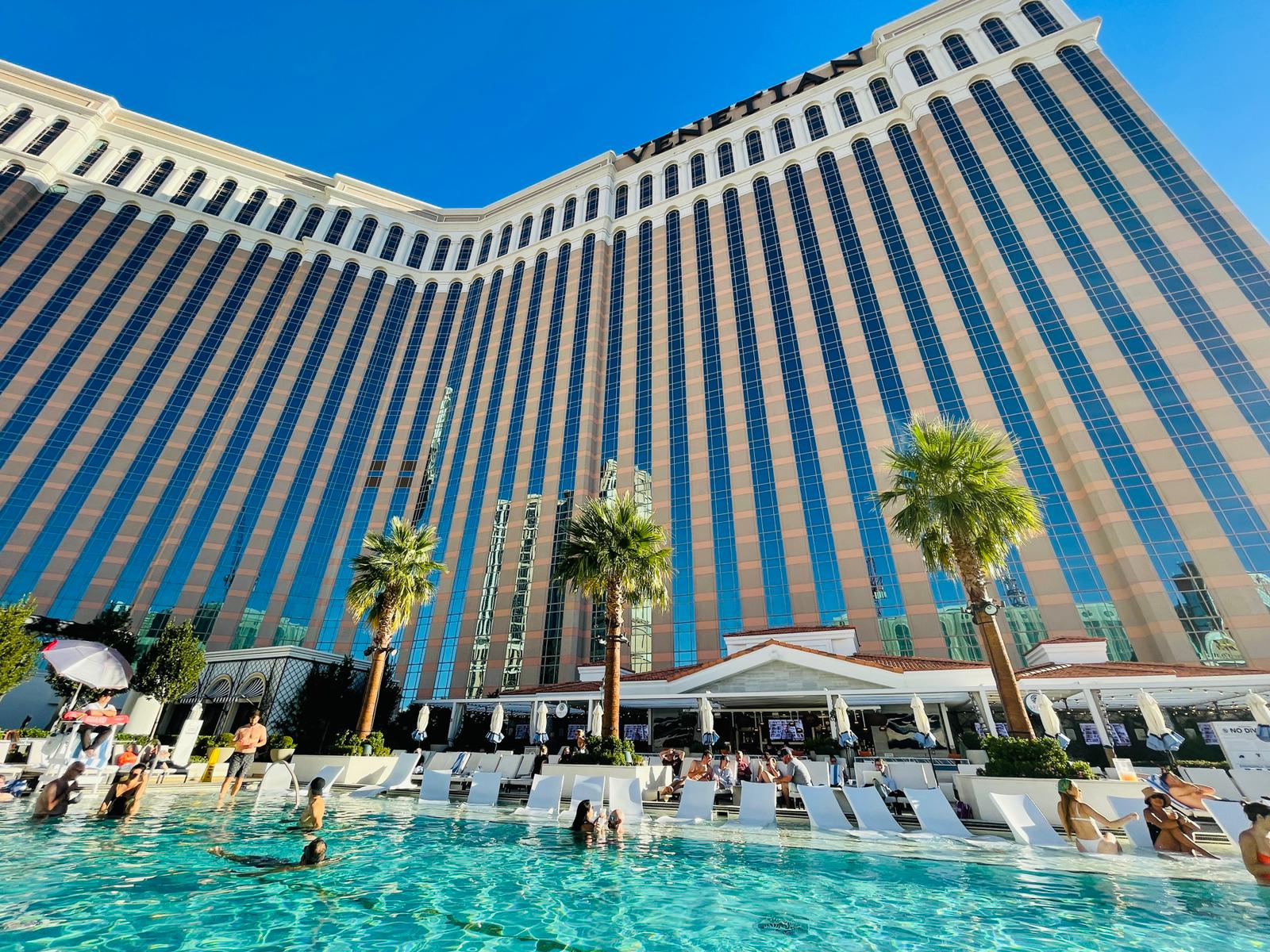 Is Tao Beach Free For Venetian Guests?